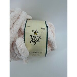 Yarn Bee Eternal Bliss Soft Pink Chunky Knit‎ Super Bulky Cozy Crafting Yarn 8oz
